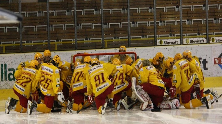 Juniori si upevnili pozíciu lídra dvoma víťazstvami
